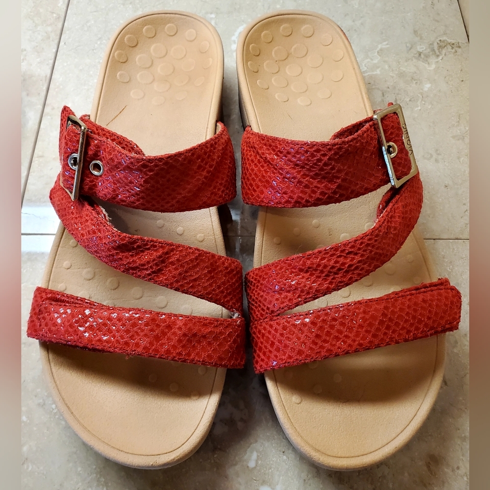 Vionic Red Rio Pacific Comfortable Strappy Sz 8 Wedge 2" Heeled Sandals - Picture 11 of 11